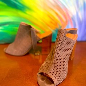 Halogen grey heeled , strap shoe